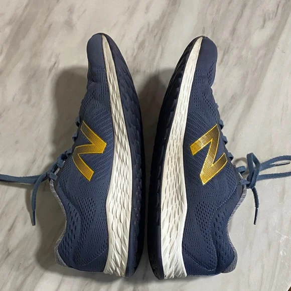 New Balance Fresh Foam Arishi v1‎ Running Shoes Navy Gold – Men’s 10 - Picture 10 of 11